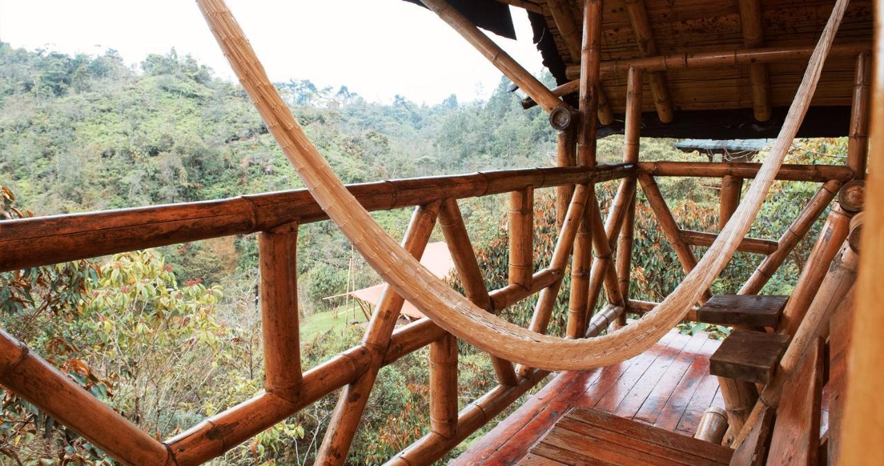 Hotel Guatape Adrianas Bambu Exterior photo